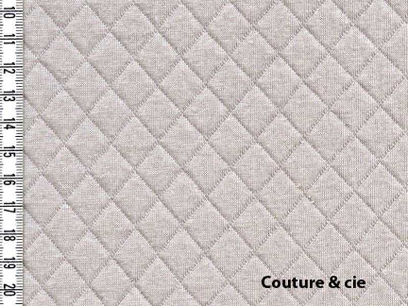 Jersey matelassé brume, x10cm dans FRANCE DUVAL STALLA par Couture et Cie