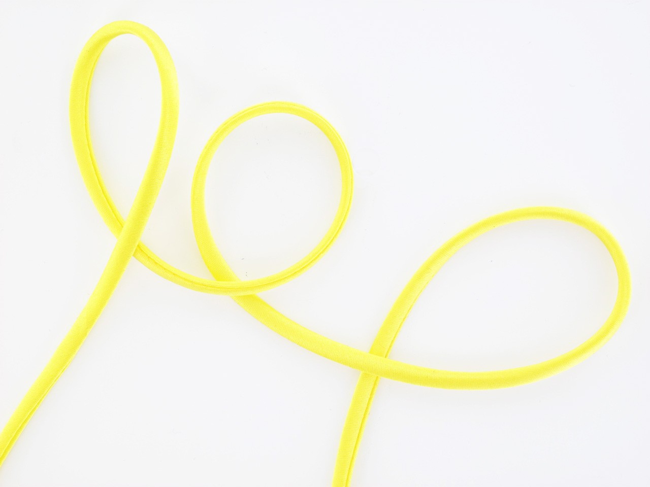 Cordon soie jaune fluo dans Cordons soie par Couture et Cie
