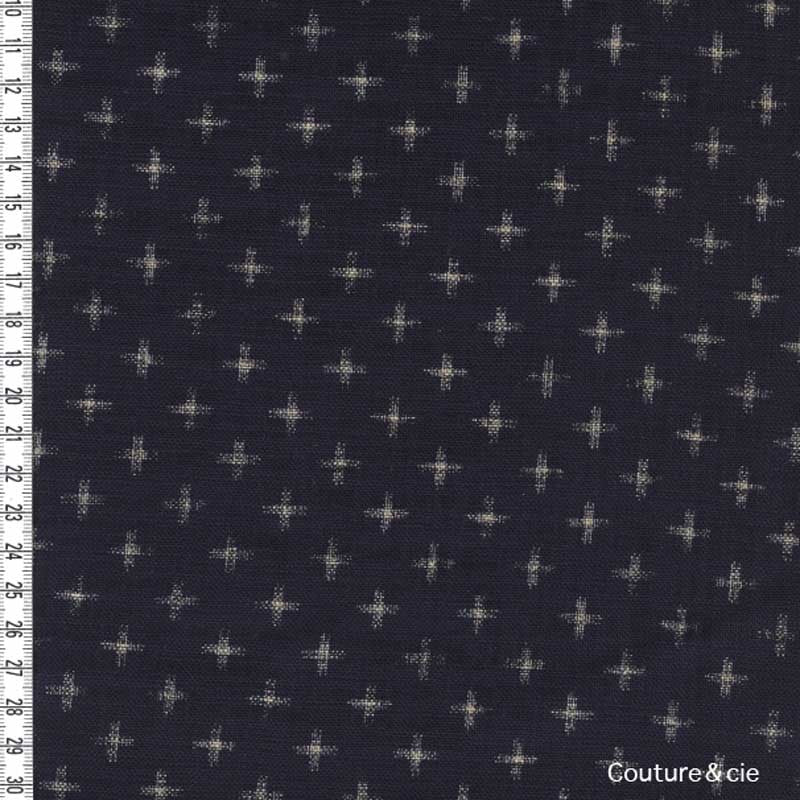 Tissu bleu indigo Juujimonyou, coupon 85x110cm dans Motifs traditionnels par Couture et Cie