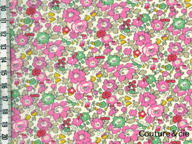 Tissu Liberty Betsy ann sweet pink x10cm dans Batistes Tana Lawn par Couture et Cie