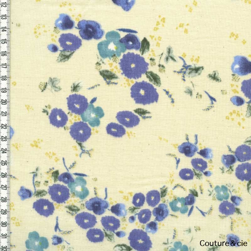 Tissu Double gaze Nani Iro Little letter crème, x10cm dans Nani Iro par Couture et Cie