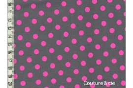 Tissu \\"Neo Dot\\" gris à pois rose fluo dans MICHAEL MILLER par Couture et Cie