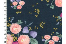 Flanelle de coton bleu Litlle letter dans TISSUS JAPONAIS par Couture et Cie