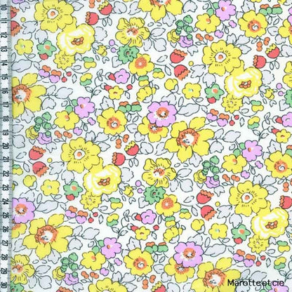 Coupon Liberty Betsy jaune 65*45cm dans Tissus Liberty par Marotte et Cie