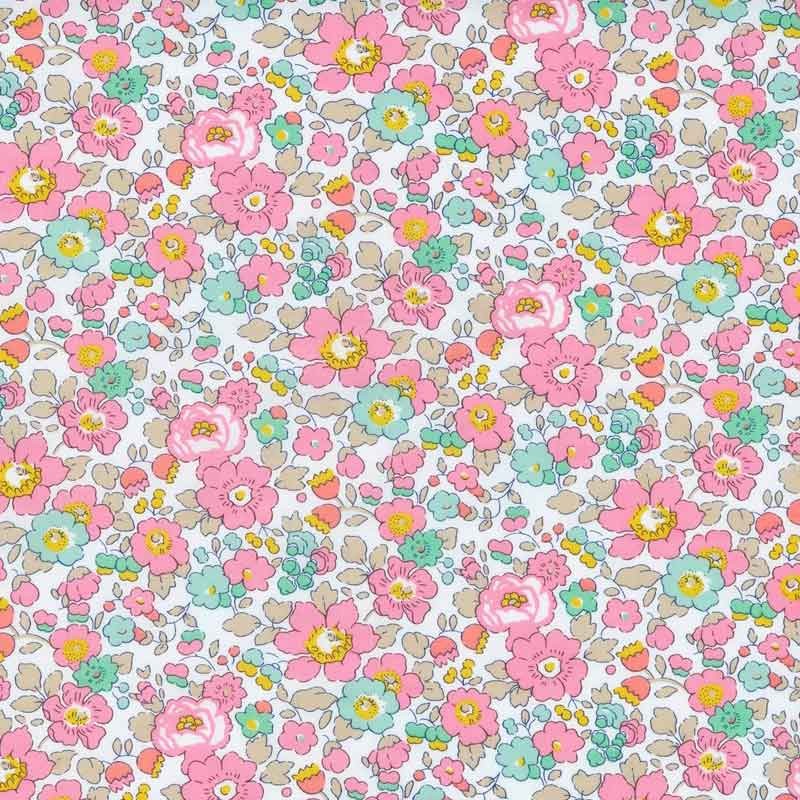 Tissu Liberty Betsy cupcake, 45x65cm dans Catégories par Marotte et Cie