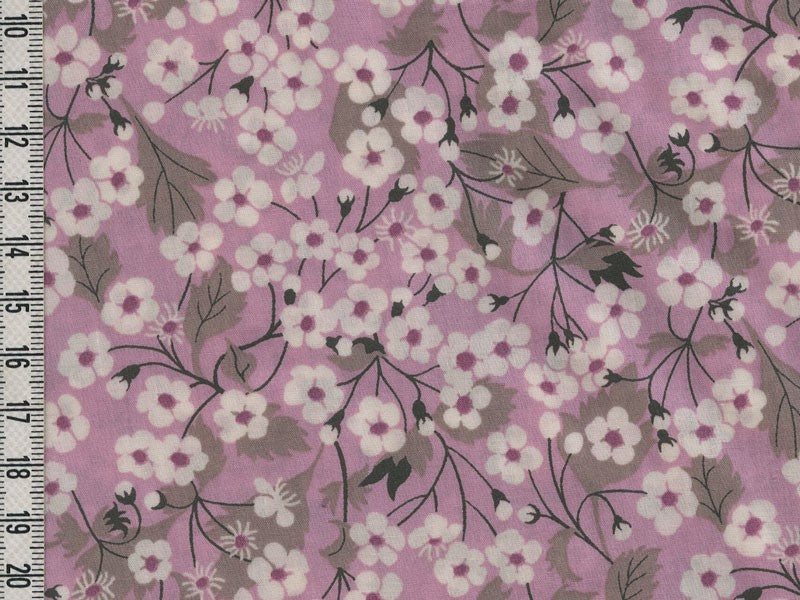 Tissu Liberty Mitsi parme, x10 cm dans Batistes Tana Lawn par Couture et Cie