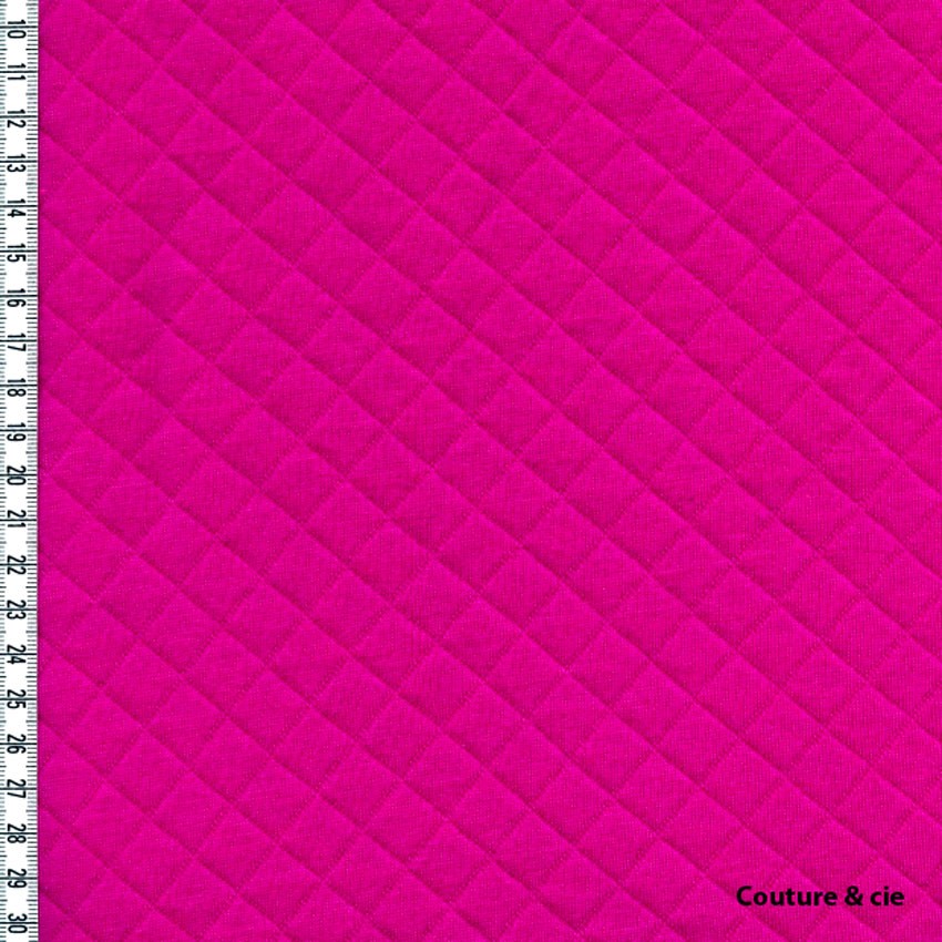 Jersey matelassé rose fushia, x10cm dans FRANCE DUVAL STALLA par Couture et Cie
