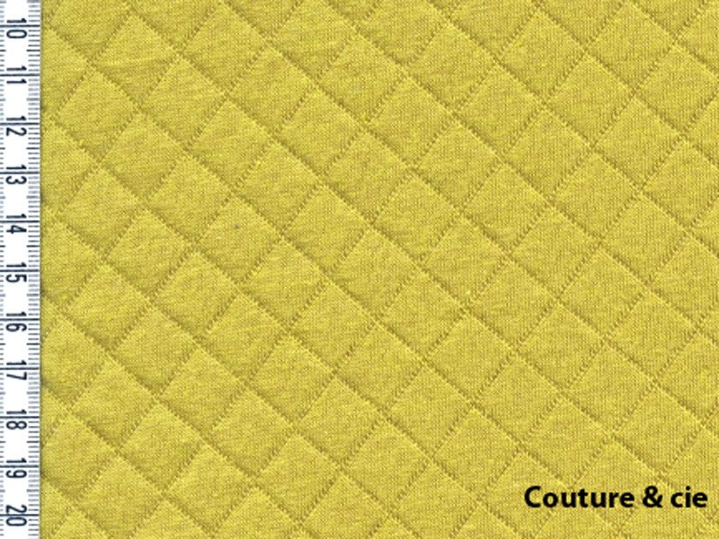 Jersey matelassé France Duval Stalla banane, x10cm dans FRANCE DUVAL STALLA par Couture et Cie
