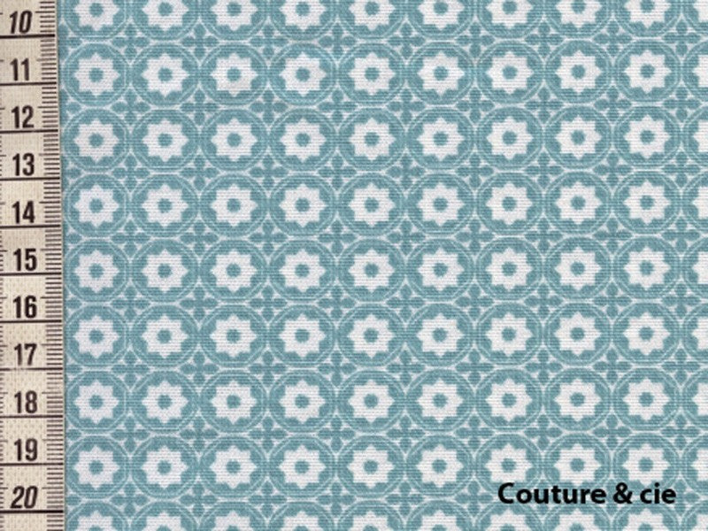 Tissu Esterelle bleu glacier x10cm dans LINNAMORATA par Couture et Cie