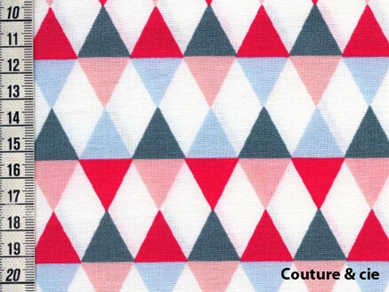 Tissu Comedia corail coupon 110x150cm dans LINNAMORATA par Couture et Cie