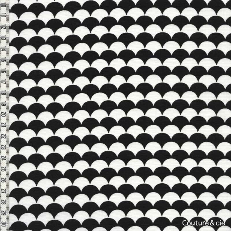 Tissu Namisca noir et blanc, coupon 85x150cm dans LINNAMORATA par Couture et Cie