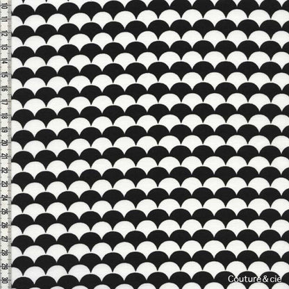 Tissu Namisca noir et blanc, coupon 85x150cm dans LINNAMORATA par Couture et Cie