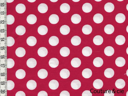 Tissu Ta Dot rouge pois blancs dans MICHAEL MILLER par Couture et Cie