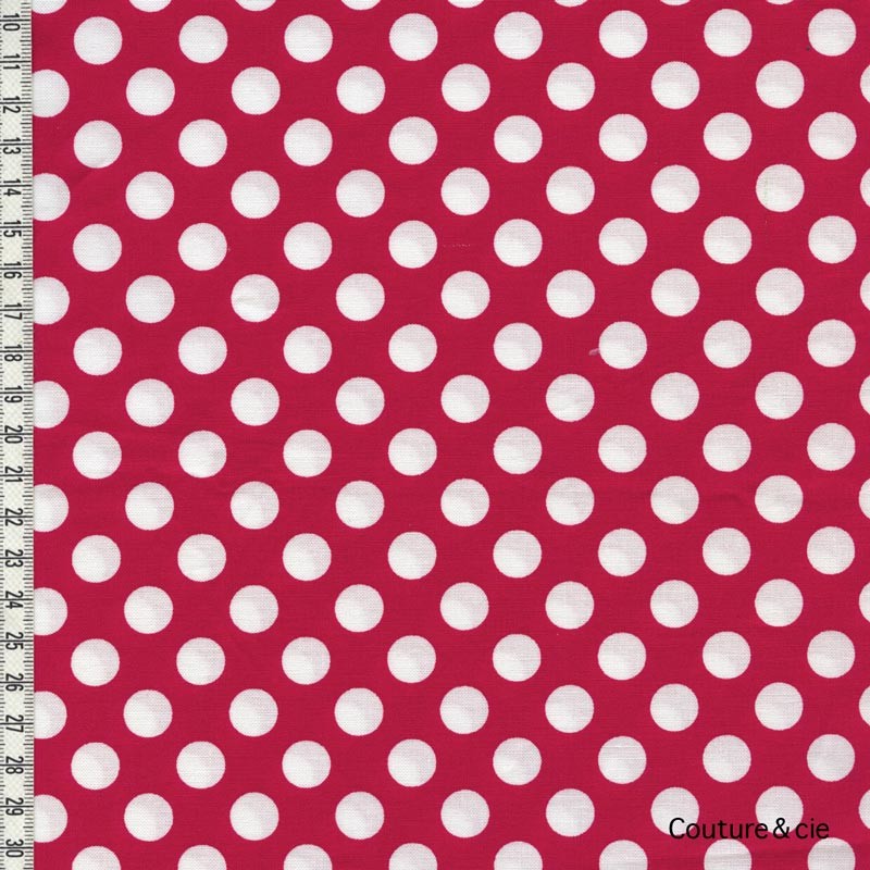 Tissu Ta Dot rouge pois blancs dans MICHAEL MILLER par Couture et Cie