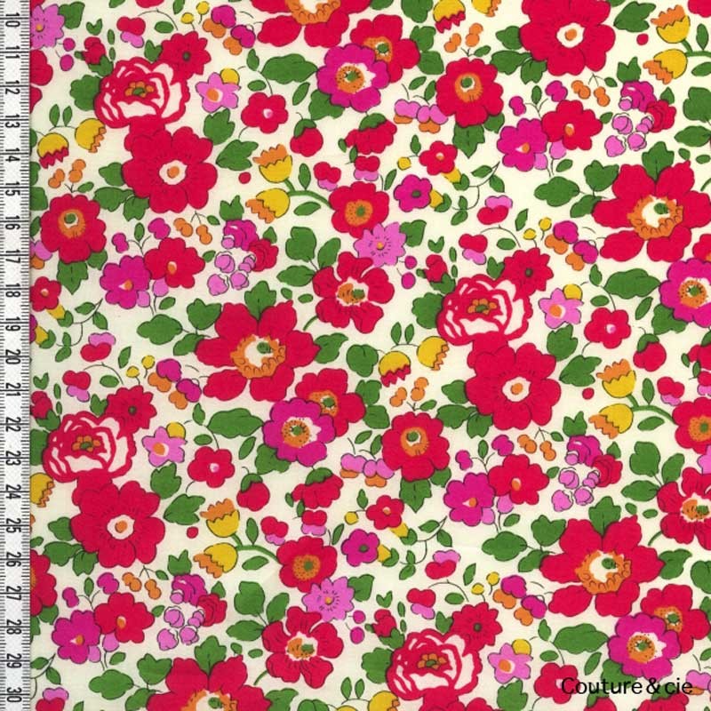 Tissu Liberty Betsy grenadine, coupon 130x137cm dans Tissus LIBERTY OF LONDON par Couture et Cie