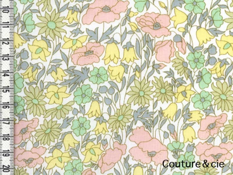 Tissu Liberty Poppy &amp; Daisy pastel, x10cm dans Tissus LIBERTY OF LONDON par Couture et Cie
