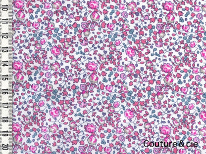 Tissu Liberty Eloise rose dragée x10cm dans Tissus LIBERTY OF LONDON par Couture et Cie