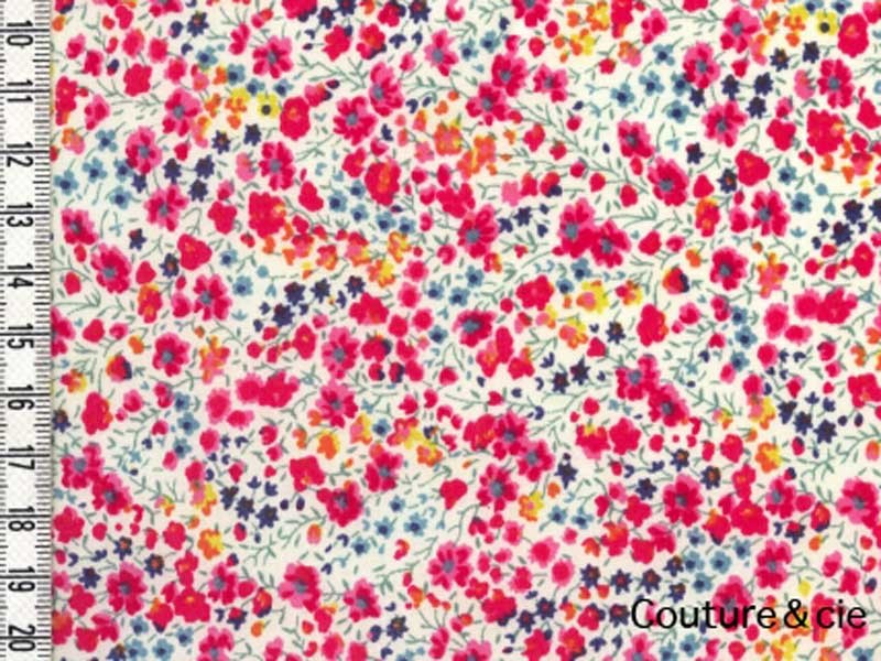 Tissu Liberty Phoebe multicolore x10cm dans Tissus LIBERTY OF LONDON par Couture et Cie