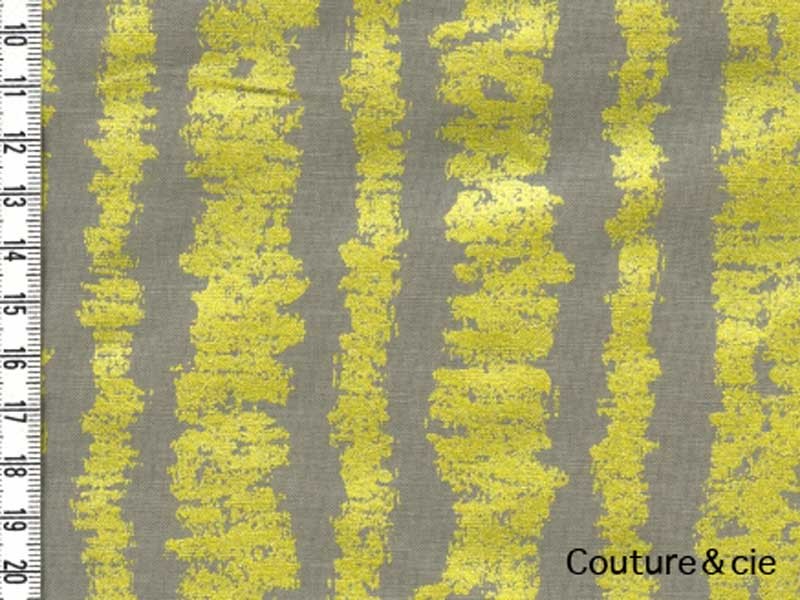 Tissu Glitz bars taupe dans MICHAEL MILLER par Couture et Cie