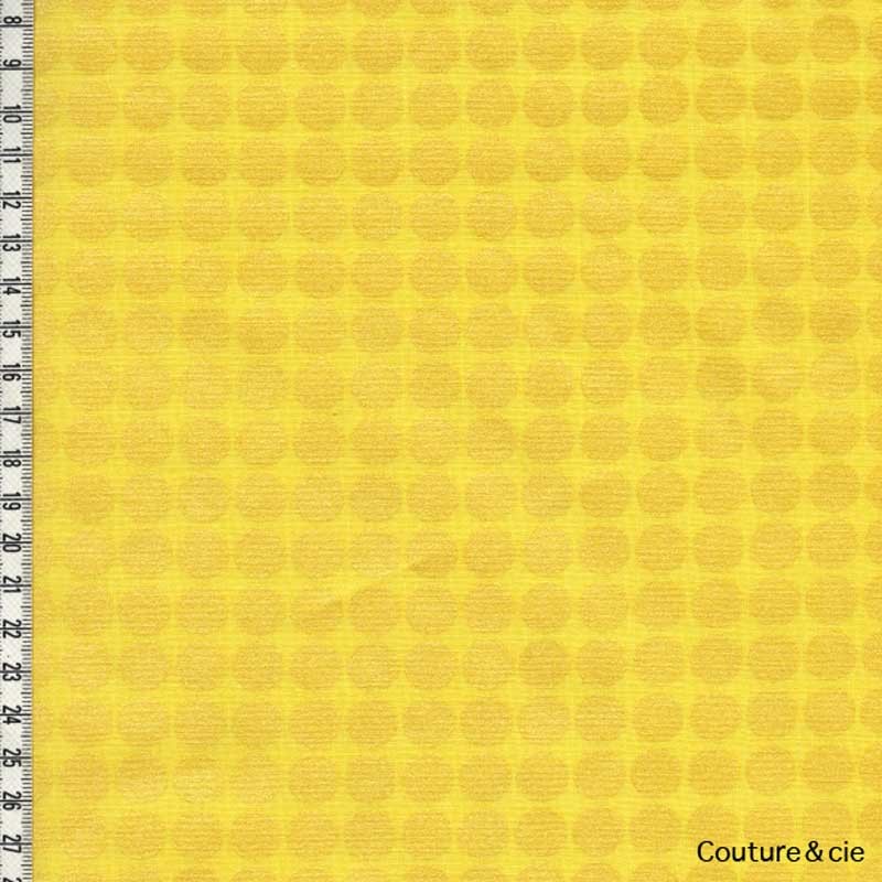 Tissu Mirror Ball Dot jaune dans MICHAEL MILLER par Couture et Cie