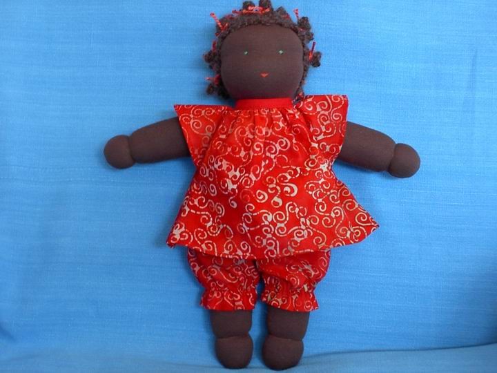 AMANDISE 30 cm dans Poupées Waldorf par Marotte et Cie