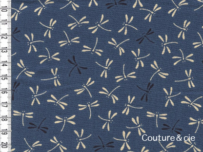 Tissu Libellules bleu canard, coupon 35*110cm dans Motifs traditionnels par Couture et Cie