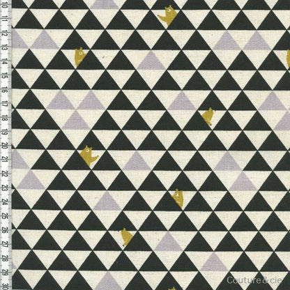 Tissu Kokka Triangles et ours noir dans Kokka par Couture et Cie