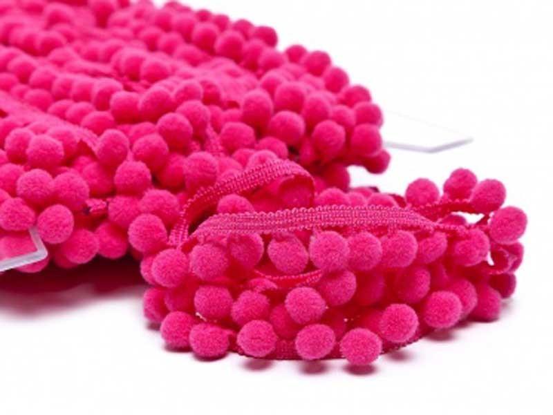 Galon pompons rose fushia 18 mm dans Galons pompons par Couture et Cie