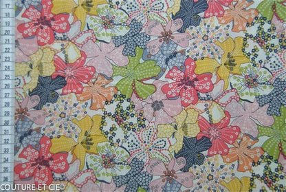 Tissu Liberty Mauvey A, x10cm dans Tissus LIBERTY OF LONDON par Couture et Cie