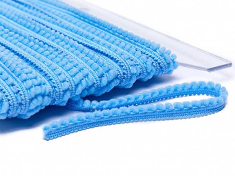 Galon Petits pompons bleu dans Galons pompons par Couture et Cie