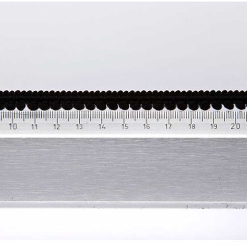 Galon Petits pompons noir dans Galons pompons par Couture et Cie