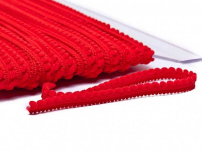 Galon Petits pompons rouge dans Galons pompons par Couture et Cie