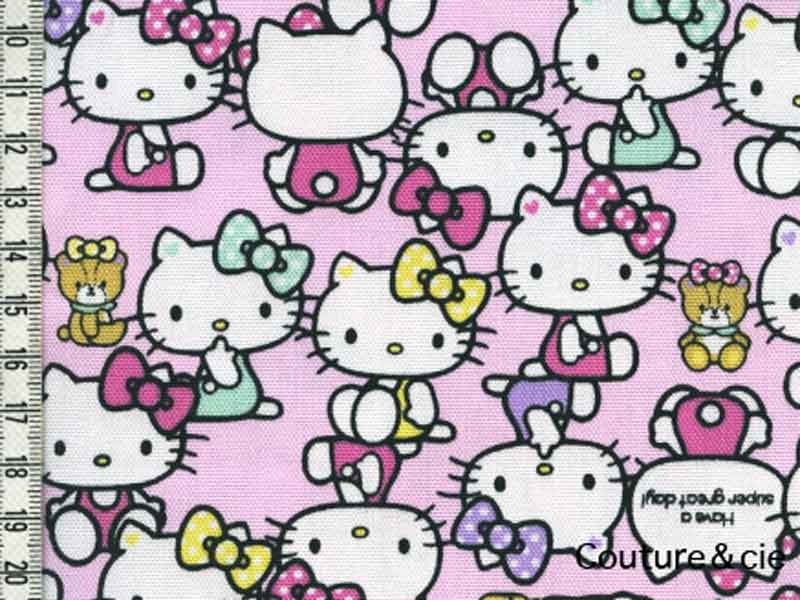 Tissu Hello Kitty rose, x10cm dans Kiyohara par Couture et Cie