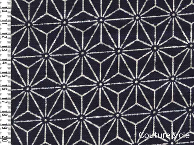 Tissu Asanoha bleu indigo dans Motifs traditionnels par Couture et Cie