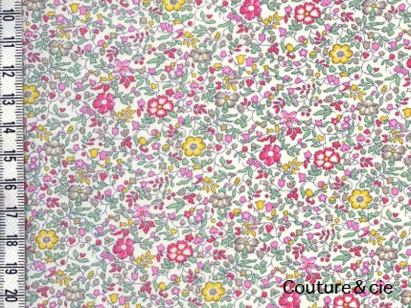Tissu liberty Katie and Milie pastel dans Batistes Tana Lawn par Couture et Cie