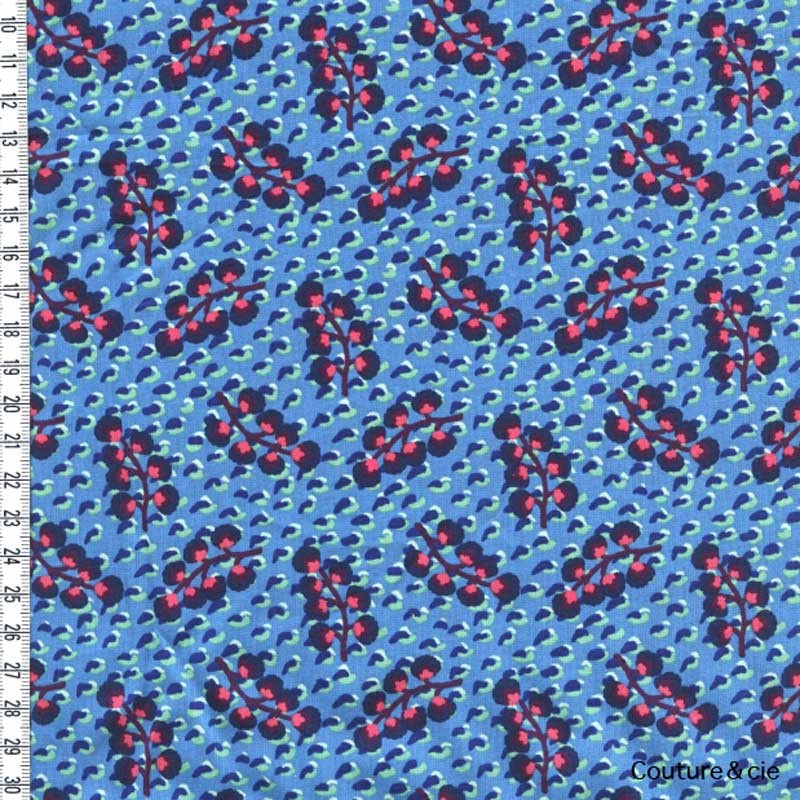 Tissu Liberty Anatolia bleu, x10cm dans Batistes Tana Lawn par Couture et Cie