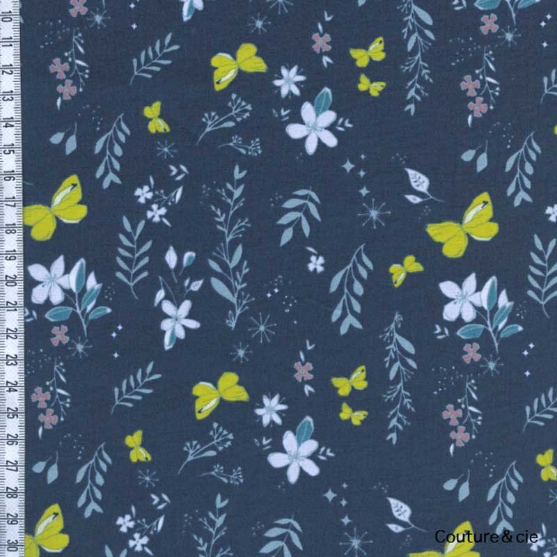 Tissu Art Gallery fabrics papillons, collection Nightfall dans ART GALLERY FABRICS par Couture et Cie