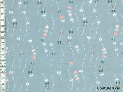 Tissu AGF Bows in Silence, collection Blithe dans ART GALLERY FABRICS par Couture et Cie