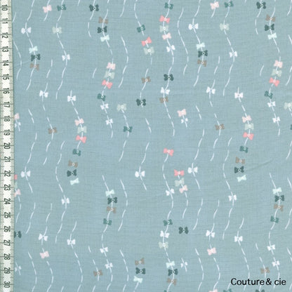 Tissu AGF Bows in Silence, collection Blithe dans ART GALLERY FABRICS par Couture et Cie