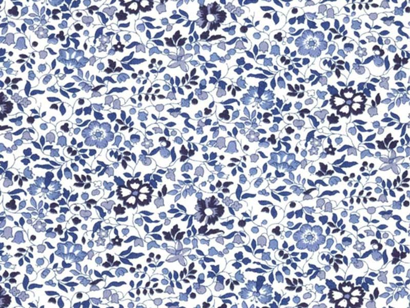 Tissu Liberty Katie and Millie bleu foncé, coupon 50x137cm dans Tissus LIBERTY OF LONDON par Couture et Cie