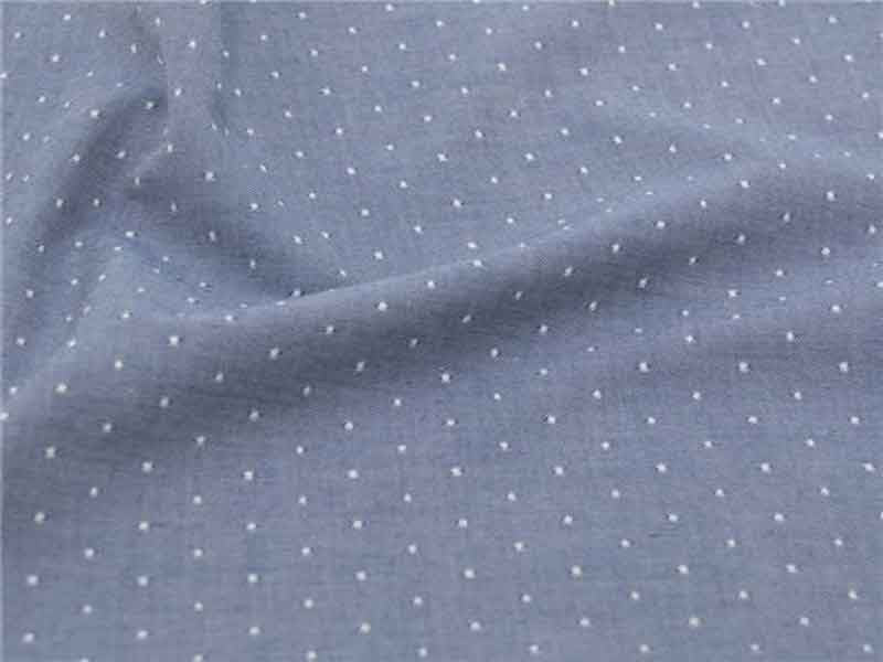 Tissu Chambray en coton bio à pois denim x10cm dans TISSUS BIOLOGIQUES par Couture et Cie