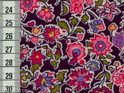 Tissu Liberty Pereira violet x10cm dans Tissus LIBERTY OF LONDON par Couture et Cie