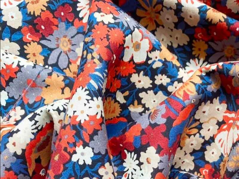 Tissu Liberty Thorpe rouille, x10cm dans Tissus LIBERTY OF LONDON par Couture et Cie