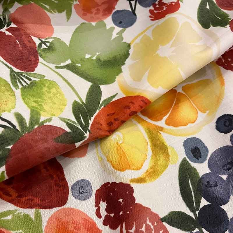 Tissu coton enduit Cloud 9 Berry Jam, x10cm dans Cloud 9 par Couture et Cie