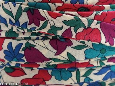 Biais Poppy &amp; Daisy bleu canard dans BIAIS par Couture et Cie