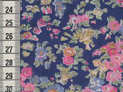 Tissu Liberty Tatum bleu dans Tissus LIBERTY OF LONDON par Couture et Cie