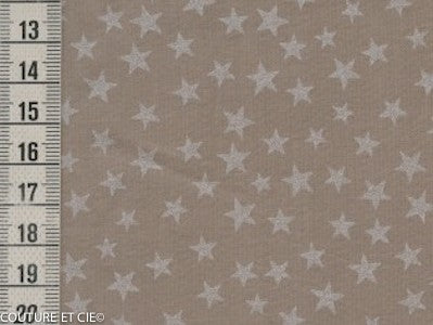 Batiste taupe étoiles nacrées dans Tissus Etoiles par Couture et Cie