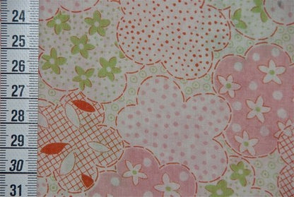 Tissu Kokka Fleurs rose et vert dans TISSUS JAPONAIS par Couture et Cie
