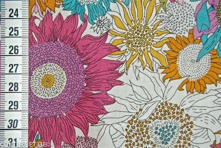 Tissu Liberty Small Susanna jaune et rose, coupon 65x137cm dans Tissus LIBERTY OF LONDON par Couture et Cie