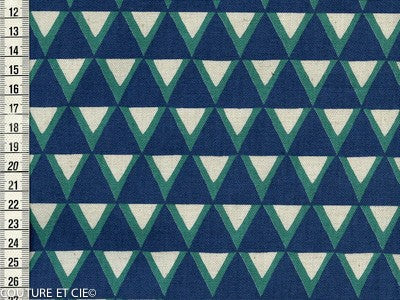 Tissu Kokka Stamped triangles bleus dans TISSUS JAPONAIS par Couture et Cie